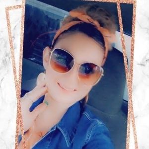 Meet your Posher, Priscilla